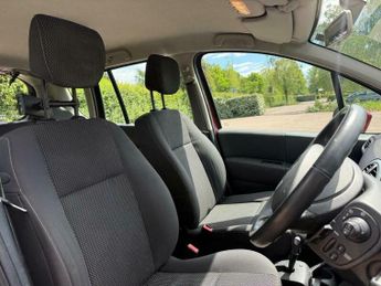 Renault Grand Modus 1.6 VVT Dynamique Auto Euro 5 5dr