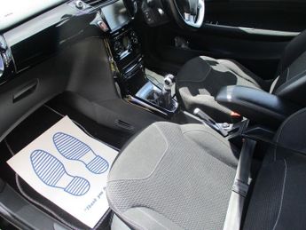 DS DS 3 PURETECH CONNECTED CHIC
