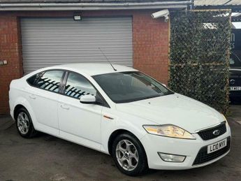 Ford Mondeo 1.6 Zetec 5dr
