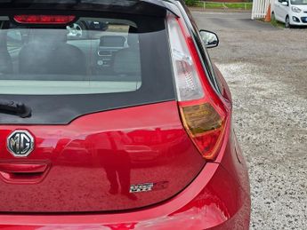 MG MG3 1.5 VTi-TECH 3Form Sport Euro 6 (s/s) 5dr