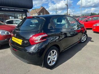 Peugeot 208 1.6 e-HDi Active Euro 5 (s/s) 5dr