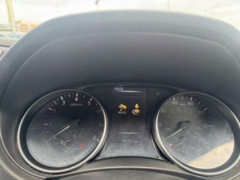 Nissan Qashqai 1.2 DIG-T N-Connecta SUV 5dr Petrol XTRON Euro 6 (s/s) (115 ps)