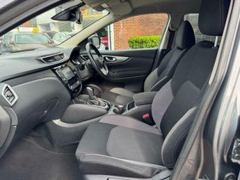 Nissan Qashqai 1.2 DIG-T N-Connecta SUV 5dr Petrol XTRON Euro 6 (s/s) (115 ps)