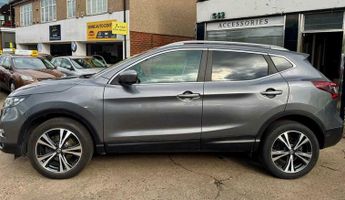 Nissan Qashqai 1.2 DIG-T N-Connecta SUV 5dr Petrol XTRON Euro 6 (s/s) (115 ps)