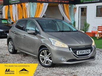 Peugeot 208 1.2 VTi PureTech Allure Euro 5 5dr