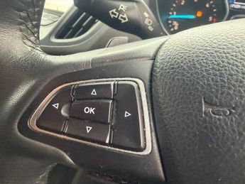 Ford Kuga 2.0 TDCi Titanium Powershift Euro 6 5dr