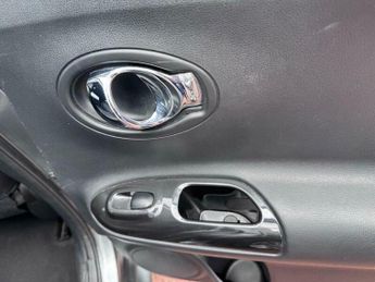 Nissan Juke 1.6 Tekna XTRON Euro 6 5dr