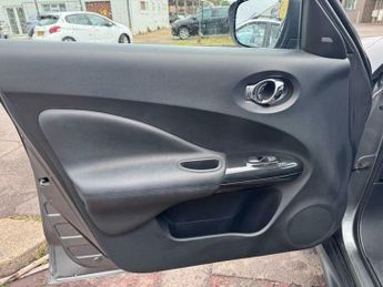 Nissan Juke 1.6 Tekna XTRON Euro 6 5dr