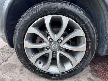 Nissan Juke 1.6 Tekna XTRON Euro 6 5dr