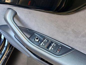 Audi A4 TDI S LINE BLACK EDITION