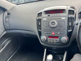 Kia Ceed 1.6 CRDi 3 Sports Wagon Auto Euro 5 5dr