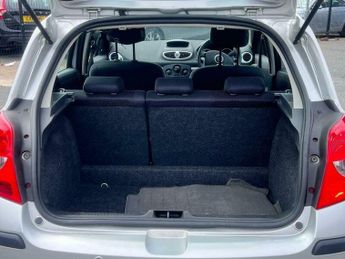 Renault Clio 1.6 VVT Dynamique 5dr