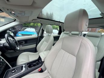 Land Rover Discovery Sport TD4 HSE