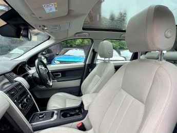 Land Rover Discovery Sport TD4 HSE