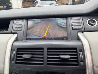 Land Rover Discovery Sport TD4 HSE