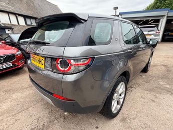 Land Rover Discovery Sport TD4 HSE