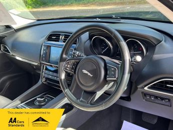Jaguar F-Pace PRESTIGE AWD