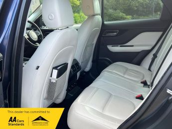 Jaguar F-Pace PRESTIGE AWD