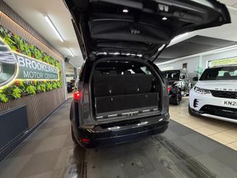 Land Rover Discovery R-DYNAMIC HSE [2X SERVICES, EXTENDED LAND ROVER WARRANTY & HUGE 