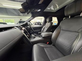 Land Rover Discovery R-DYNAMIC HSE [2X SERVICES, EXTENDED LAND ROVER WARRANTY & HUGE 