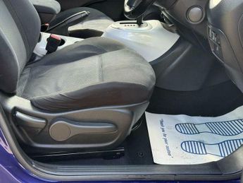 Nissan Juke 1.6 N-Connecta SUV 5dr Petrol XTRON Euro 6 (117 ps)