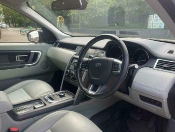 Land Rover Discovery Sport 2.0 Si4 SE Tech SUV 5dr Petrol Auto 4WD Euro 6 (s/s) (240 ps)