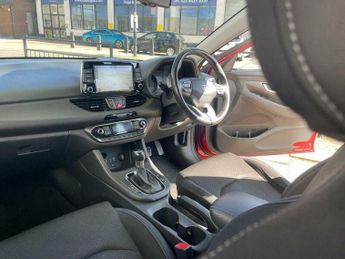 Hyundai I30 1.6 CRDi Blue Drive SE Nav DCT Euro 6 (s/s) 5dr