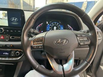 Hyundai I30 1.6 CRDi MHEV Premium DCT Euro 6 (s/s) 5dr