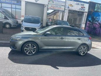 Hyundai I30 1.6 CRDi MHEV Premium DCT Euro 6 (s/s) 5dr