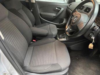 Volkswagen Polo SEL DSG PETROL AUTOMATIC