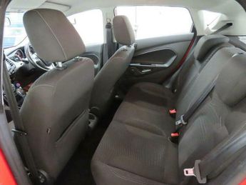 Ford Fiesta 1.0T EcoBoost Zetec Powershift Euro 5 5dr