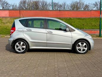 Mercedes A Class A160 CDI ELEGANCE SE AUTOMATIC low Miles