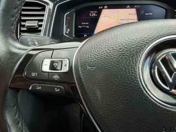 Volkswagen T-Roc 1.5 TSI EVO SEL DSG Euro 6 (s/s) 5dr