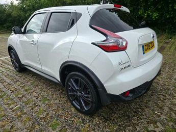 Nissan Juke 1.6 Tekna XTRON Euro 6 5dr