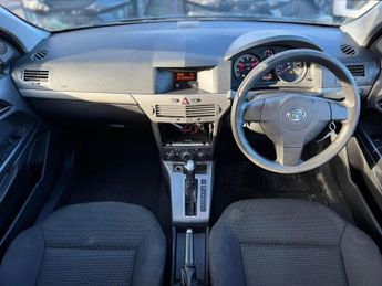 Vauxhall Astra LIFE 16V