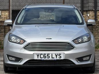 Ford Focus TITANIUM