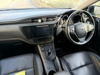 Toyota Auris 1.8 VVT-h Excel Touring Sports CVT Euro 6 (s/s) 5dr