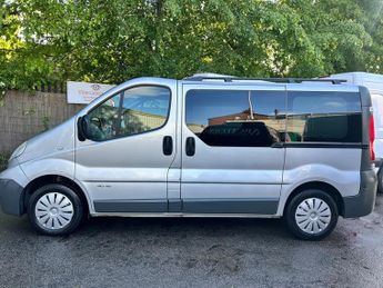 Nissan Primastar SE SWB 115DCI + CAMPER LIGHTS BED INVERTER INSULATED CARPETED ST