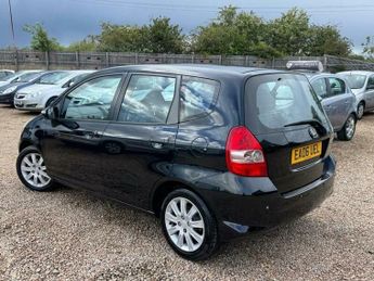 Honda Jazz 1.4 i-DSI SE CVT-7 5dr
