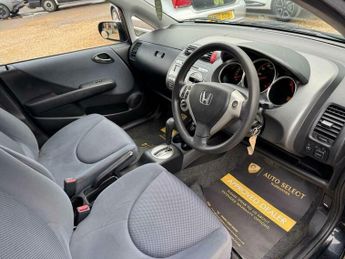Honda Jazz 1.4 i-DSI SE CVT-7 5dr