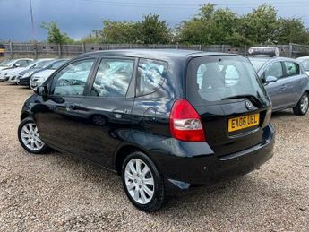 Honda Jazz 1.4 i-DSI SE CVT-7 5dr