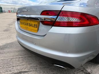 Jaguar XF D V6 PREMIUM LUXURY