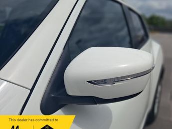 Nissan Juke N-CONNECTA XTRONIC