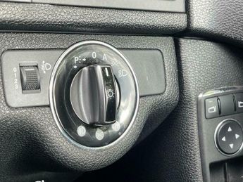 Mercedes-Benz C Class 1.8 C180K SE Auto Euro 4 4dr