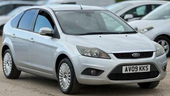 Ford Focus 1.6 Titanium 5dr