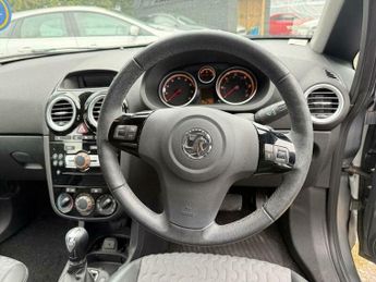Vauxhall Corsa 1.4 16V SE Auto Euro 5 5dr