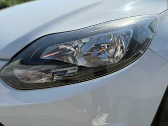 Ford Focus 1.6 Titanium Powershift Euro 5 5dr