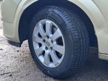 Vauxhall Astra CLUB 16V