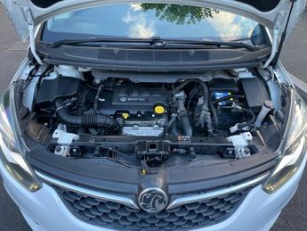 Vauxhall Zafira 1.4i Turbo SRi MPV 5dr Petrol Auto Euro 6 (140 ps)
