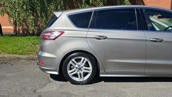 Ford S-Max 2.0T EcoBoost Titanium Sport Auto Euro 6 (s/s) 5dr